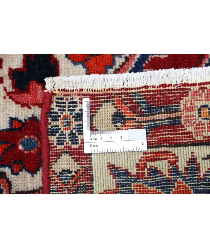 Persian Bakhtiari Rug 5' 3" x 8' 1" Hand-Knotted | No. AT73060