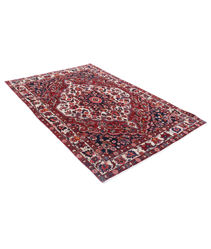 Persian Bakhtiari Rug 5' 3" x 8' 1" Hand-Knotted | No. AT73060