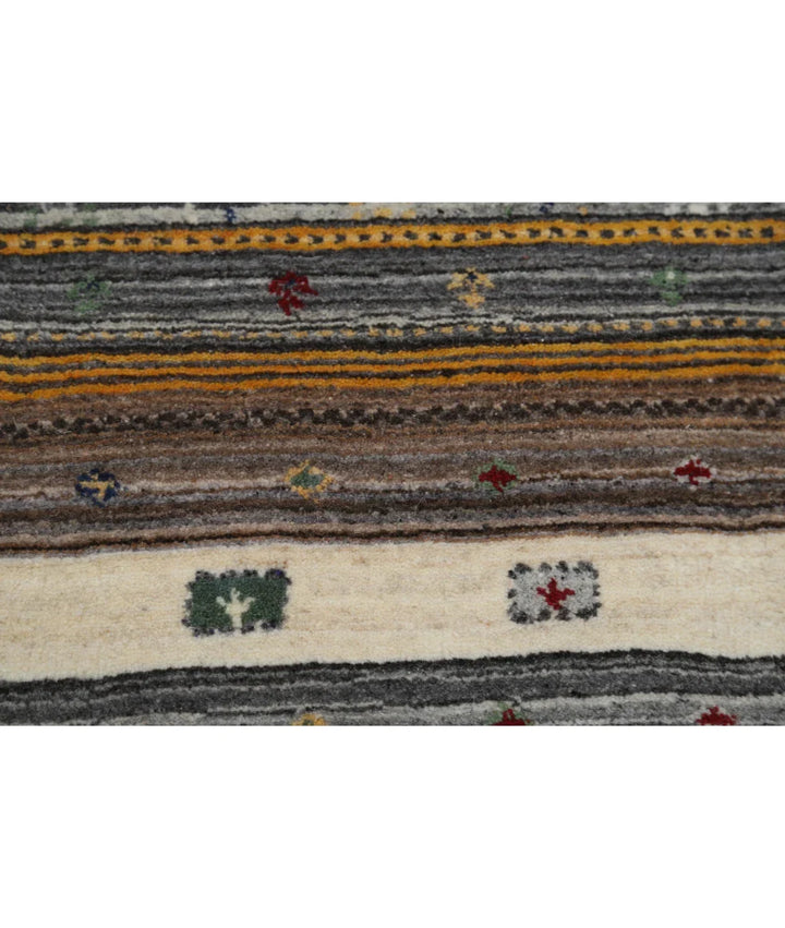 Ivory Indian Oriental Rug 3' 10" x 5' 10" Hand-Knotted | No. AT732702