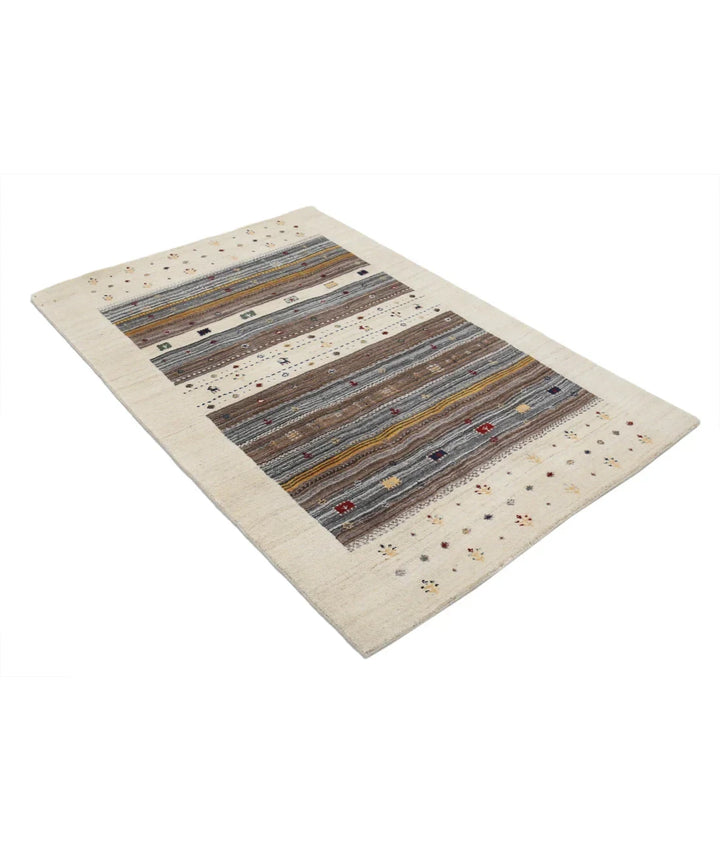Ivory Indian Oriental Rug 3' 10" x 5' 10" Hand-Knotted | No. AT732702