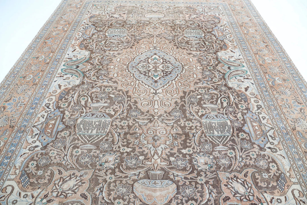 Persian Kashmar Rug 9' 6" x 12' 7" Hand-Knotted | No. AT73985