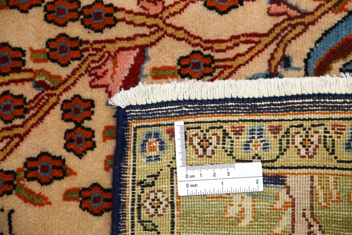 Ivory Oriental Qum Rug 4' 6" x 6' 8" Hand-Knotted | No. AT74534