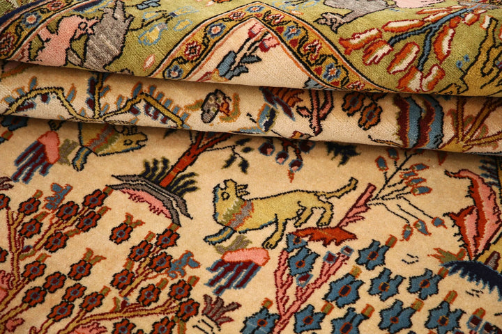 Ivory Oriental Qum Rug 4' 6" x 6' 8" Hand-Knotted | No. AT74534
