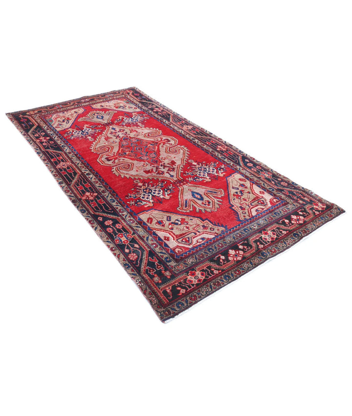 Persian Hamadan Rug 4' 7" x 8' 9" Hand-Knotted | No. AT75166