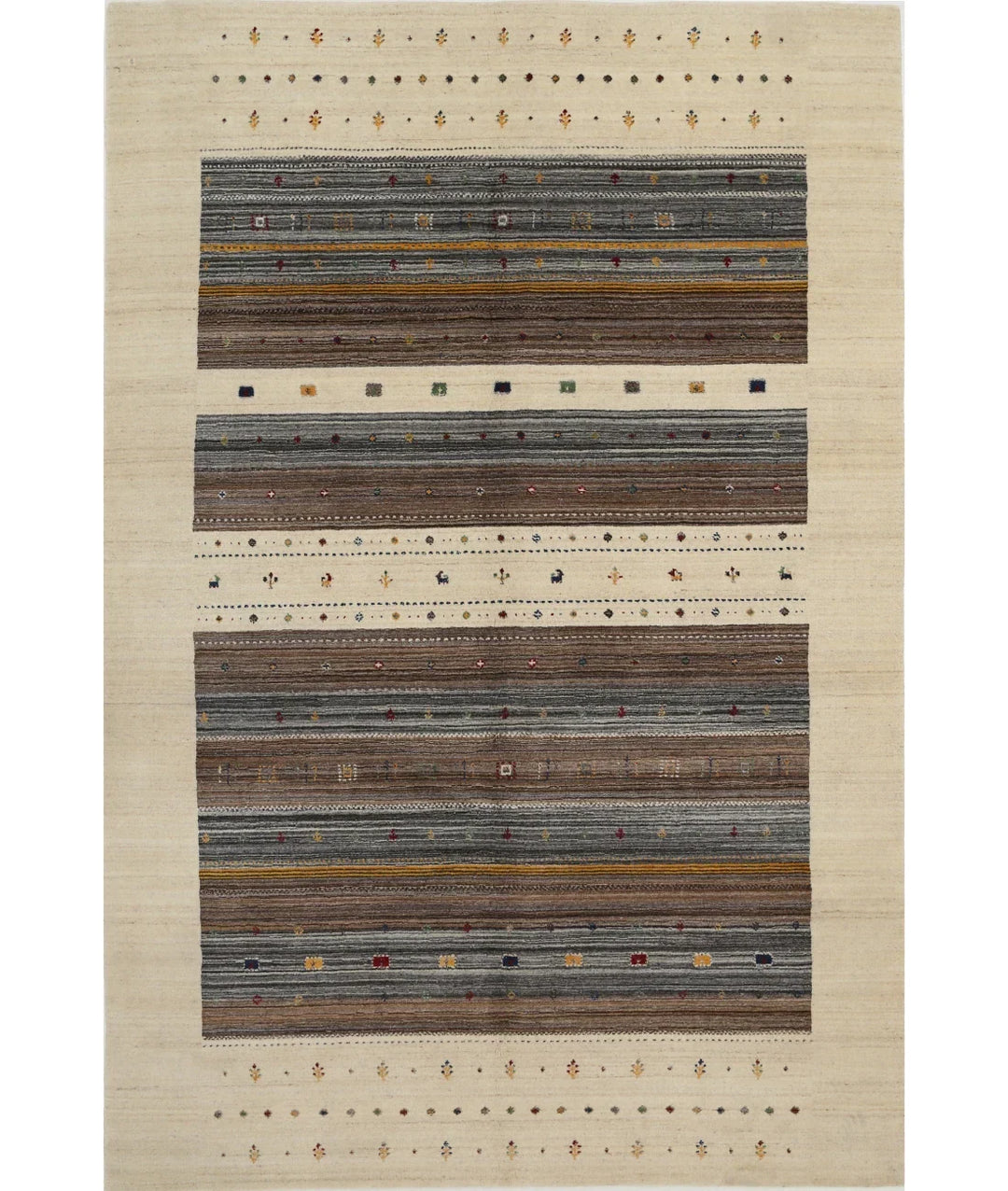 Ivory Indian Oriental Rug 6' 8" x 9' 10" Hand-Knotted | No. AT75422