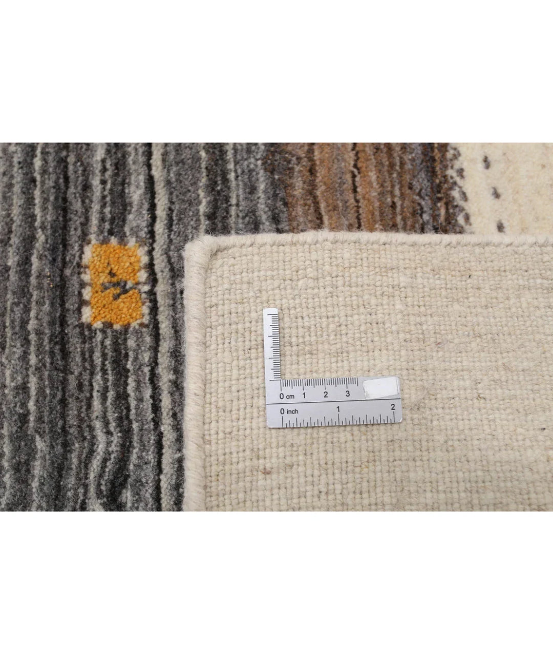 Ivory Indian Oriental Rug 6' 8" x 9' 10" Hand-Knotted | No. AT75422