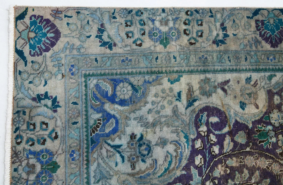Persian Tabriz Rug 6' 0" x 8' 11" Hand-Knotted | No. AT75570