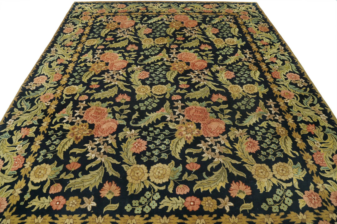 Indian Ziegler Rug 7' 10" x 9' 11" Hand-Knotted | No. AT75722