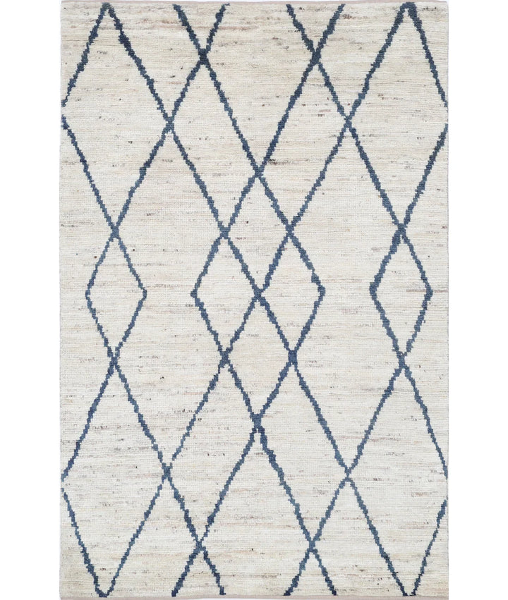 Ivory Moroccan Oriental Rug 3' 10" x 6' 0" Hand-Knotted | No. AT76224
