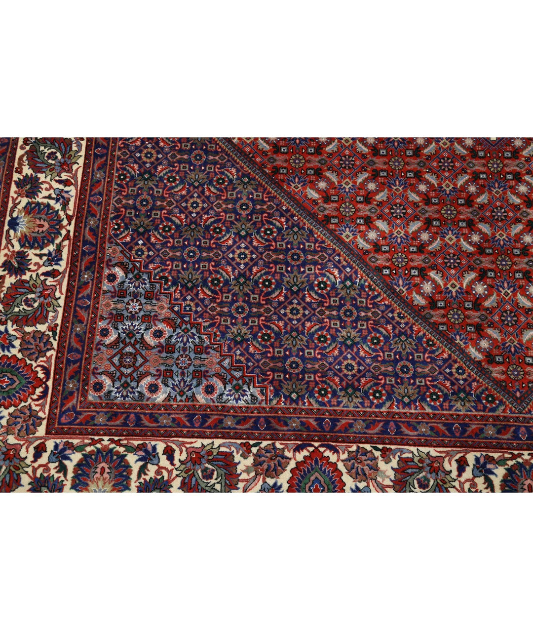 Persian Bijar Rug 6' 7" x 9' 9" Hand-Knotted | No. AT77298