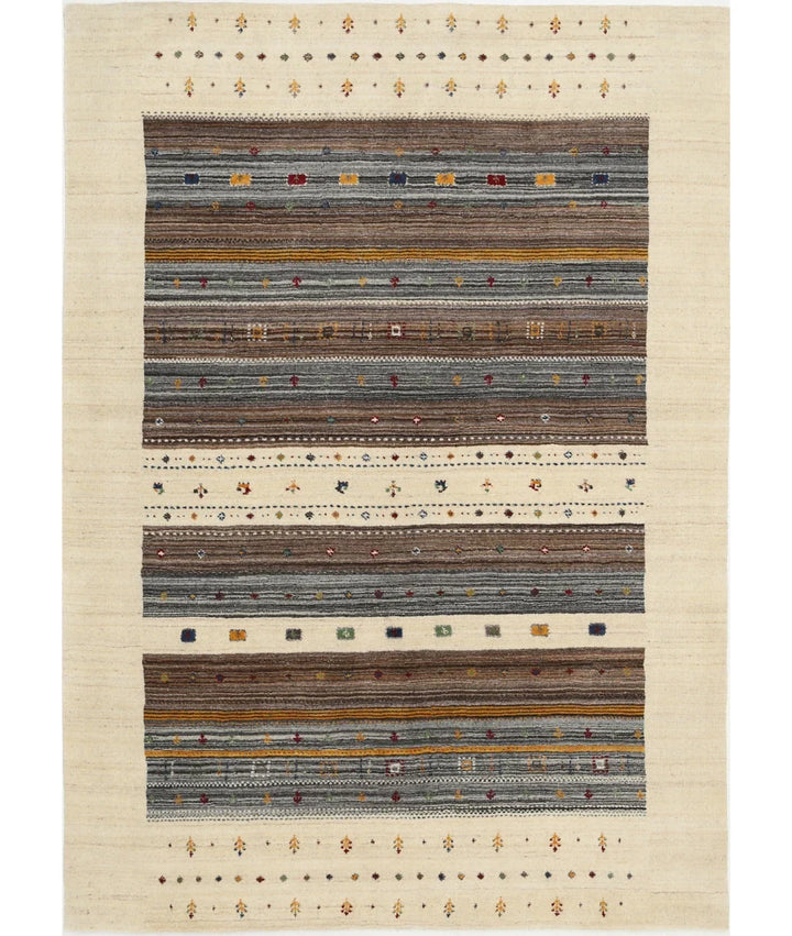 Ivory Indian Oriental Rug 5'7" x 7'10" Hand-Knotted | No. AT77687