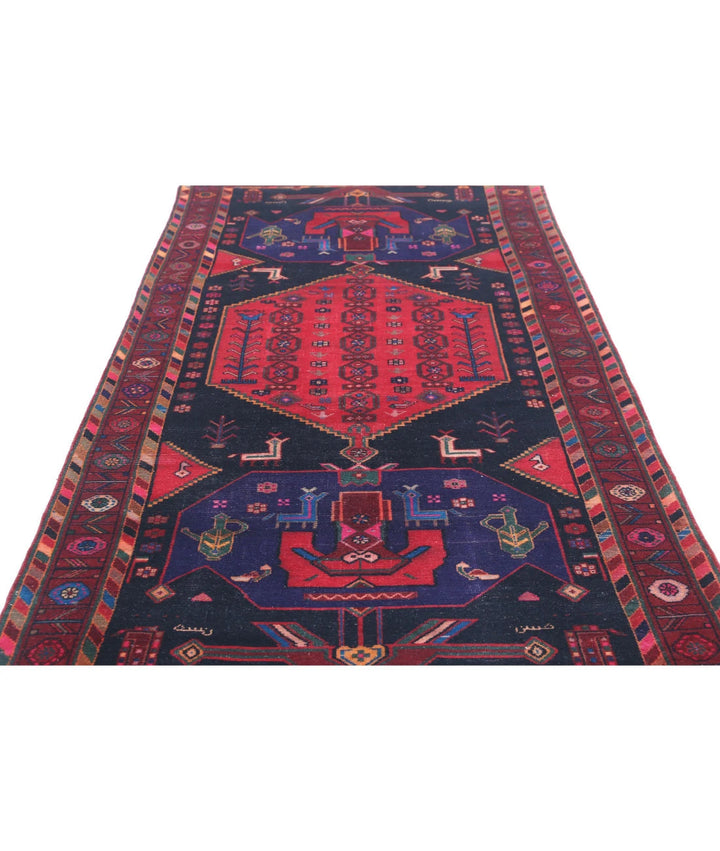 Persian Hamadan Rug 4' 6" x 9' 8" Hand-Knotted | No. AT78603