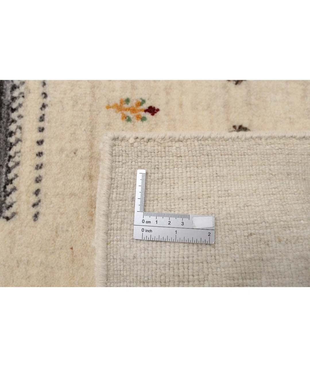 Ivory Indian Oriental Rug 6' 7" x 9' 9" Hand-Knotted | No. AT78963