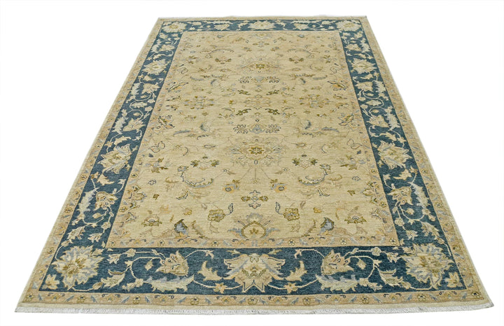 Ivory Indian Ziegler Rug 5'6" x 8'4" Hand-Knotted | No. AT79347