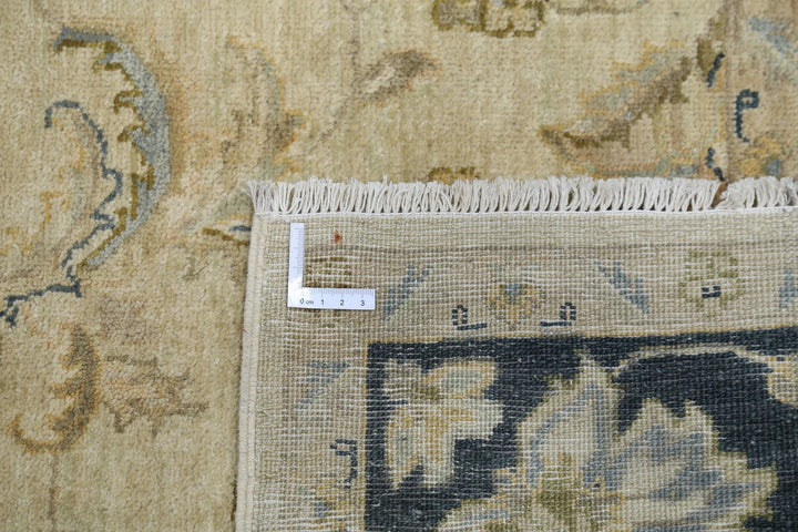 Ivory Indian Ziegler Rug 5'6" x 8'4" Hand-Knotted | No. AT79347