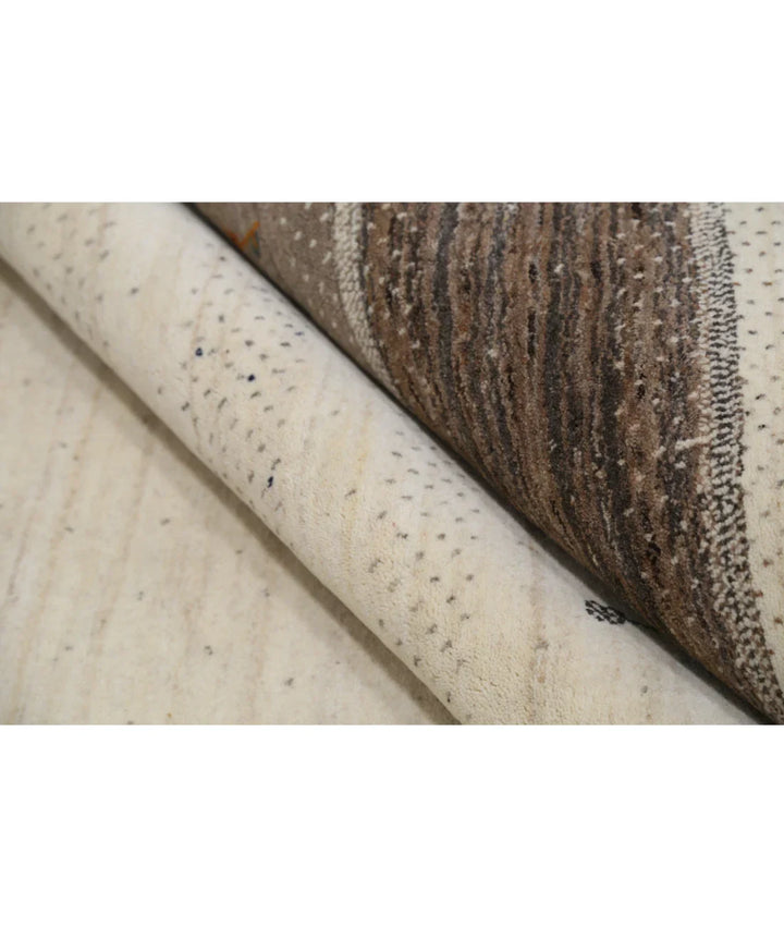 Ivory Indian Oriental Rug 8' 2" x 9' 8" Hand-Knotted | No. AT80313