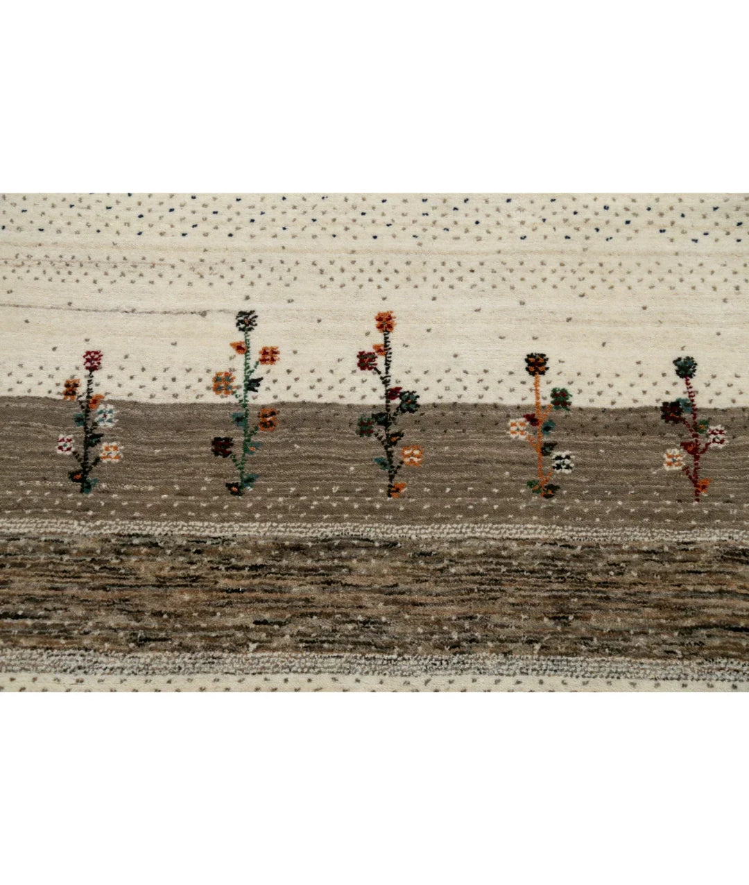 Ivory Indian Lori Rug 4' 10" x 6' 7" Hand-Knotted | No. AT80627