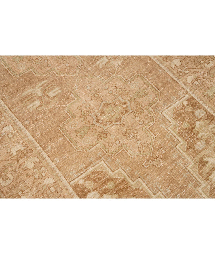 Turkish Vintage Anatolian Rug 3' 11" x 7' 3" Hand-Knotted | No. AT80969