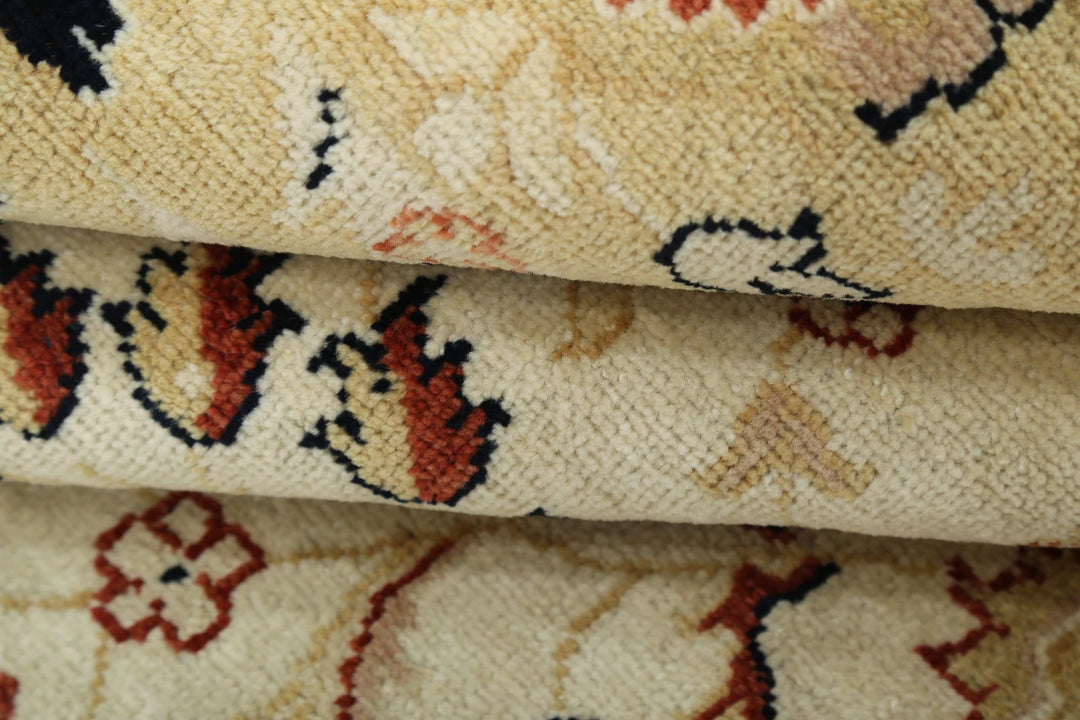 Indian Ziegler Rug 7' 11" x 9' 7" Hand-Knotted | No. AT81314