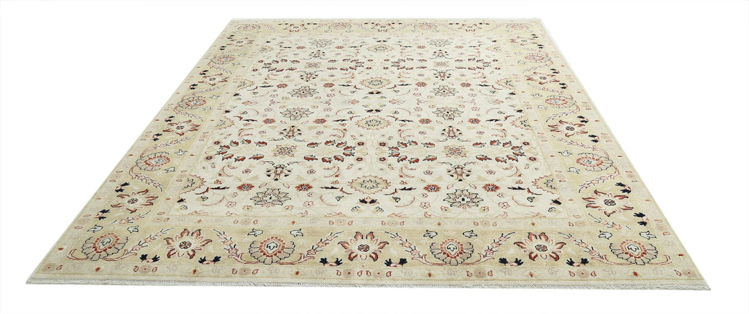 Indian Ziegler Rug 7' 11" x 9' 7" Hand-Knotted | No. AT81314