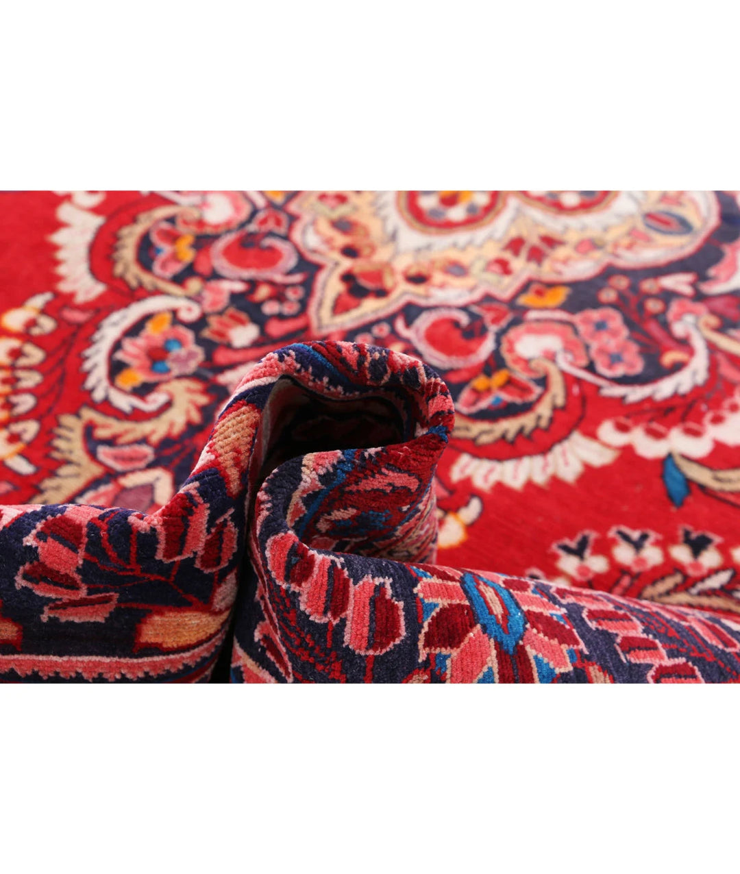 Persian Mehraban Rug 7' 8" x 11' 11" Hand-Knotted | No. AT82210