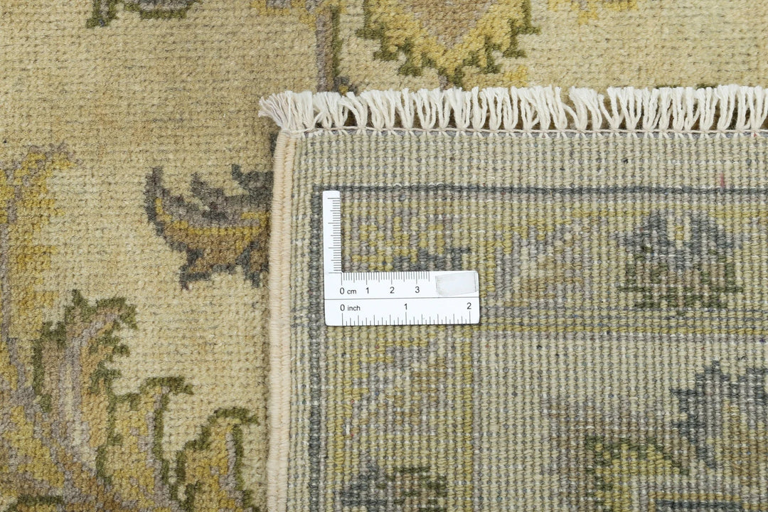Indian Ziegler Rug 7' 9" x 9' 7" Hand-Knotted | No. AT82365