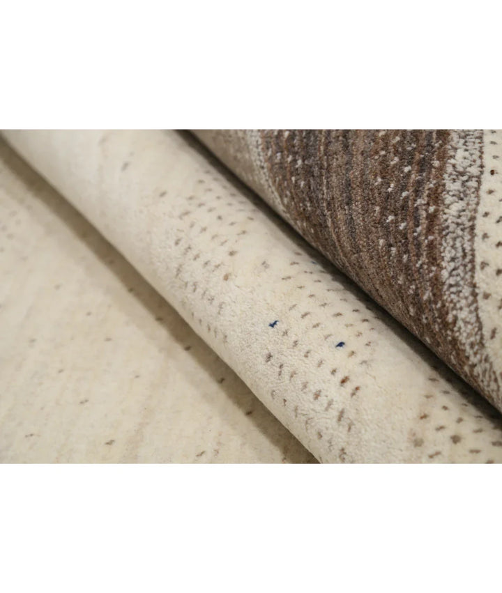 Ivory Indian Oriental Rug 6' 5" x 8' 1" Hand-Knotted | No. AT833538