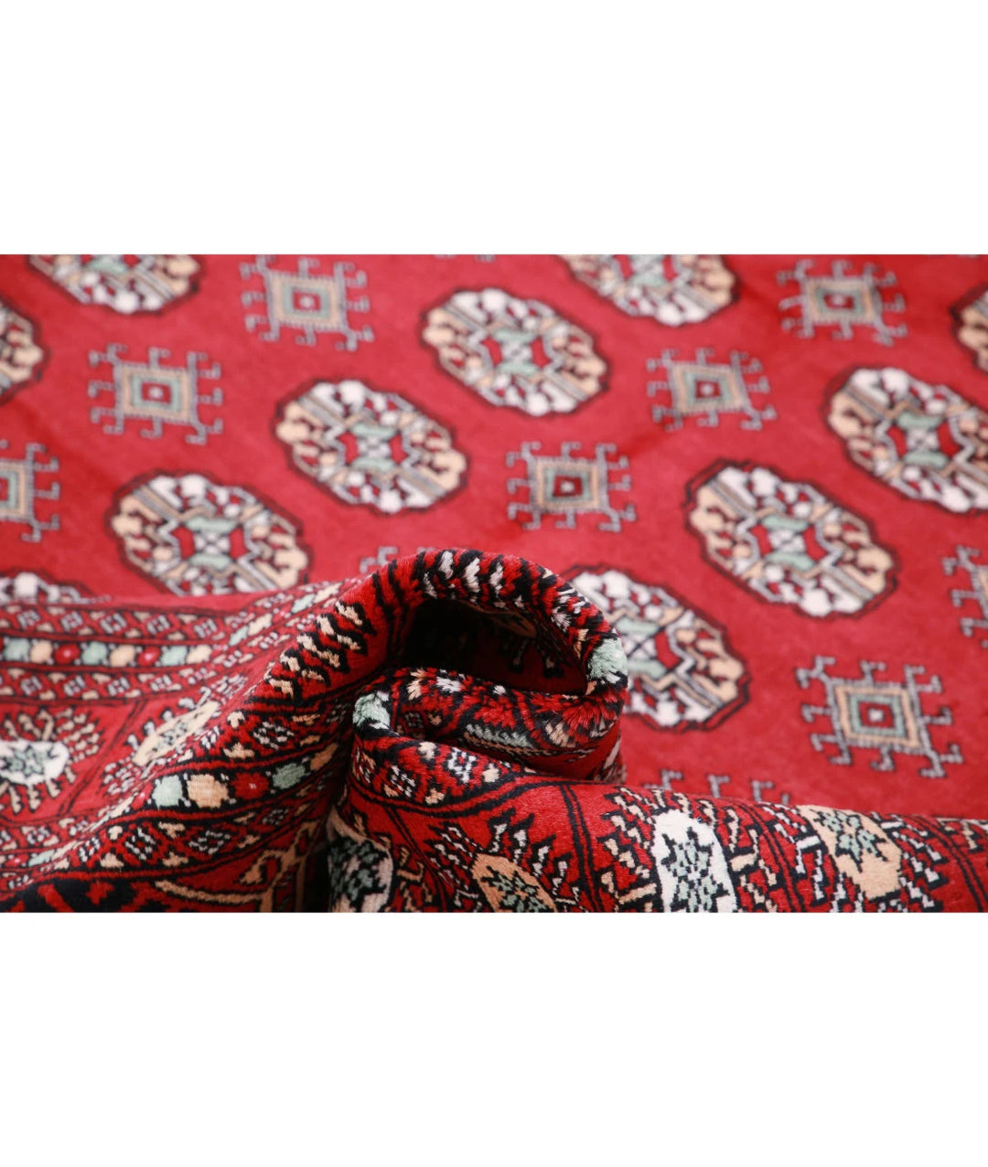 Pakistani Bokhara Rug 6' 2" x 9' 2" Hand-Knotted | No. AT84332