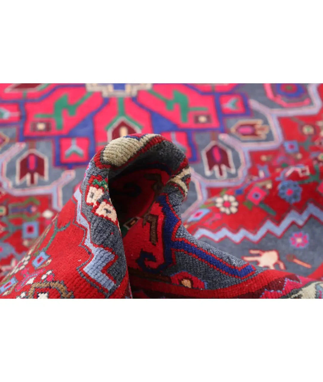 Persian Bijar Rug 6' 9" x 11' 6" Hand-Knotted | No. AT84383