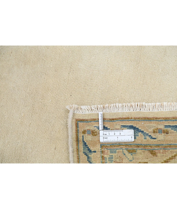Persian Kerman Rug 5' 11" x 8' 8" Hand-Knotted | No. AT84443