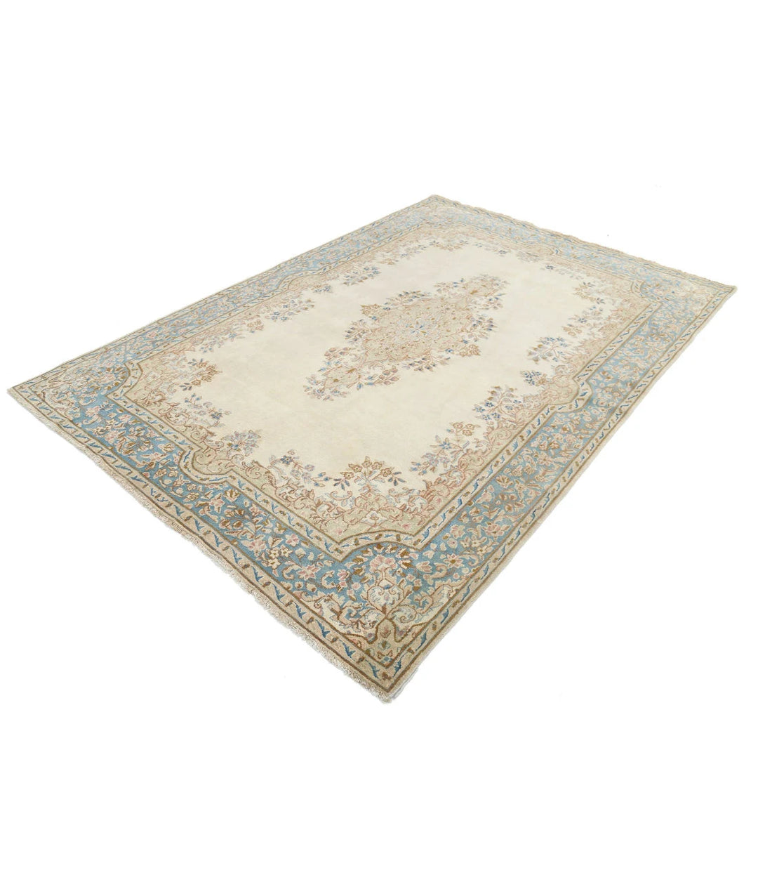 Persian Kerman Rug 5' 11" x 8' 8" Hand-Knotted | No. AT84443