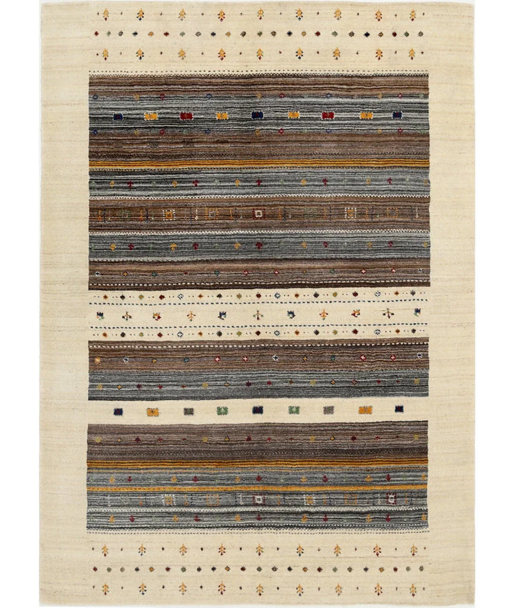 Ivory Indian Oriental Rug 5' 8" x 7' 10" Hand-Knotted | No. AT845348