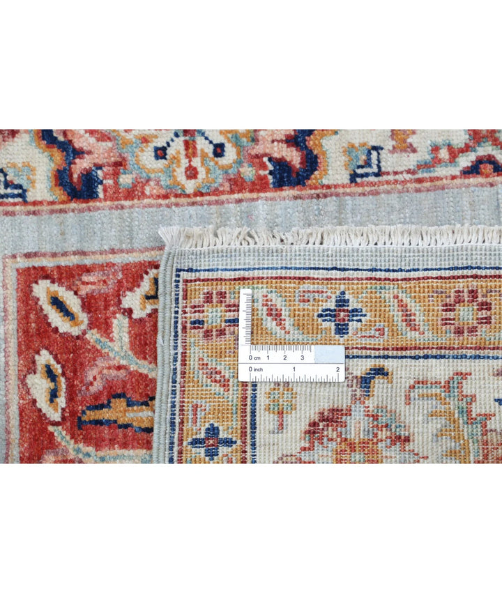 Afghan Bakhtiari Rug 4' 9" x 6' 5" Hand-Knotted | No. AT84866