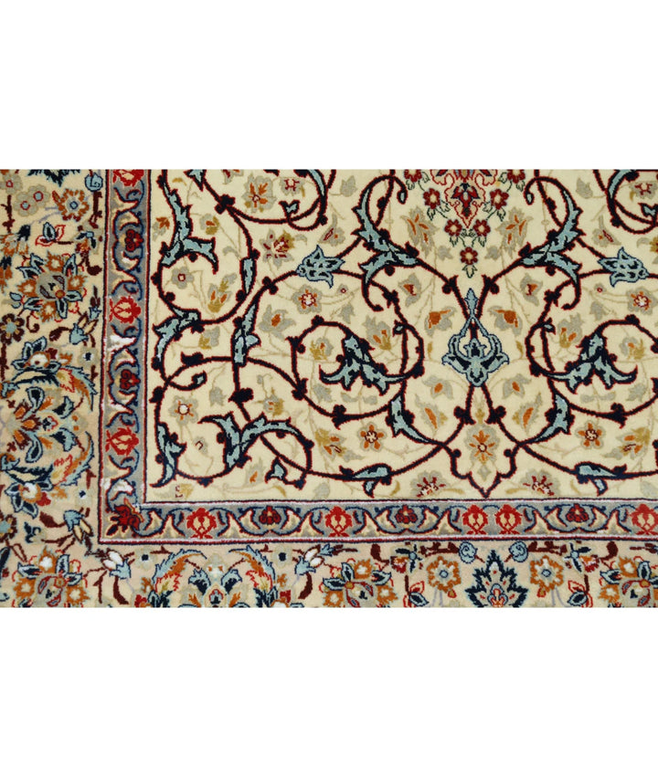 Ivory Persian Isfahan Rug 3' 7" x 5' 3" Hand-Knotted | No. AT86590