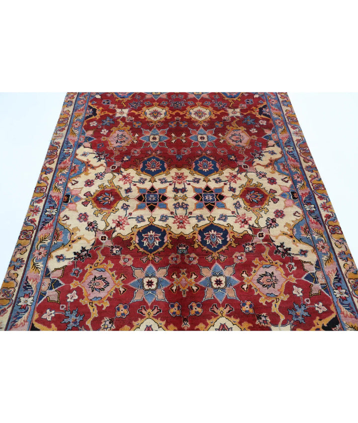 Indian Agra Rug 5' 0" x 7' 0" Hand-Knotted | No. AT88080