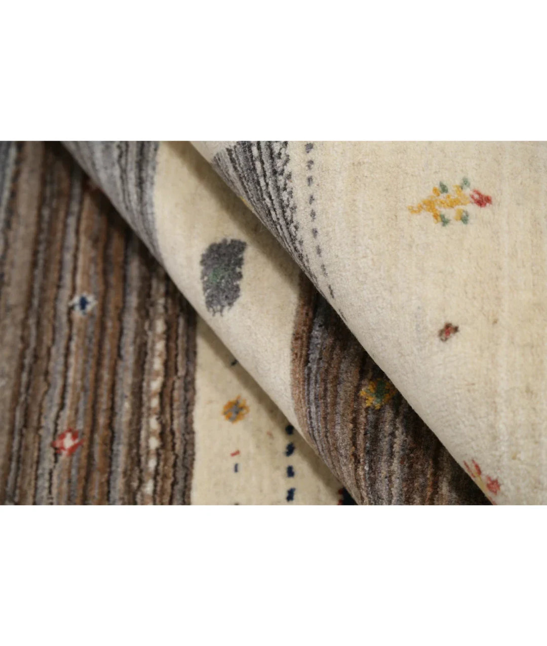 Ivory Indian Oriental Rug 6' 7" x 9' 9" Hand-Knotted | No. AT88160