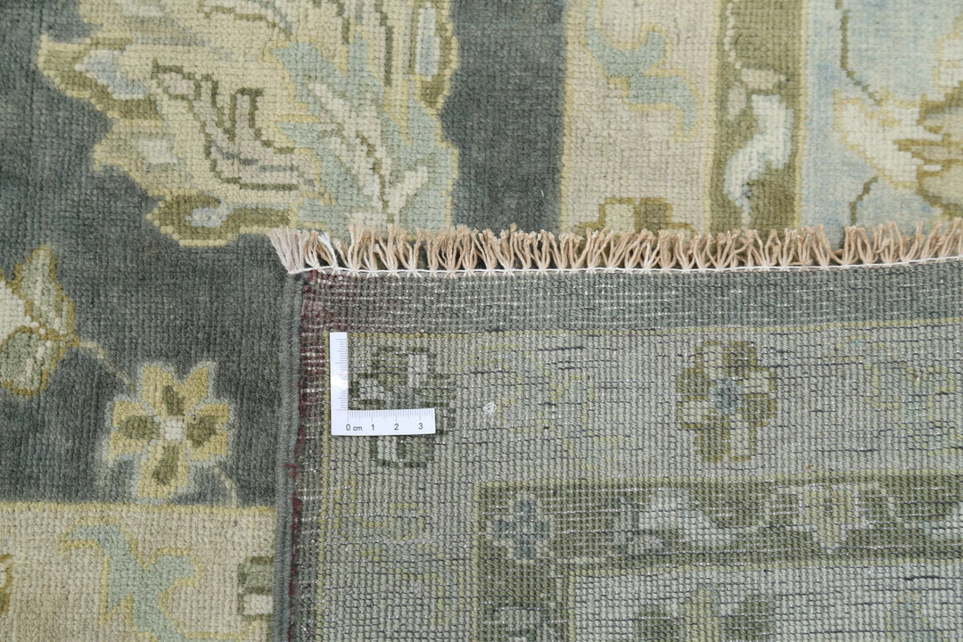 Indian Ziegler Rug 9' 10" x 13' 9" Hand-Knotted | No. AT88282