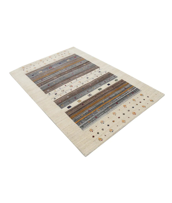 Ivory Indian Lori Rug 4' 0" x 5' 10" Hand-Knotted | No. AT883803