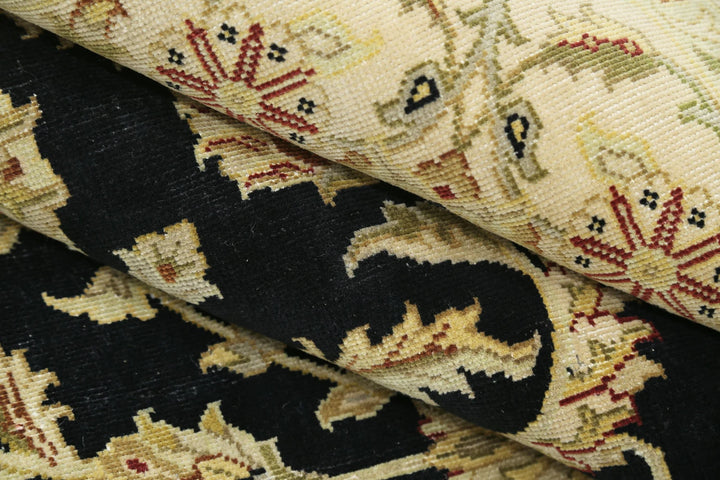 Indian Ziegler Rug 7' 10" x 9' 9" Hand-Knotted | No. AT89387