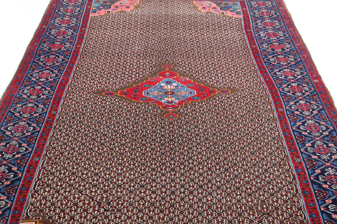 Persian Senneh Rug 5' 2" x 9' 10" Hand-Knotted | No. AT89829