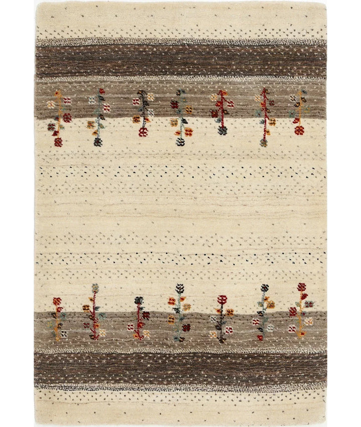Ivory Indian Lori Rug 2' 9" x 4' 0" Hand-Knotted | No. AT90041