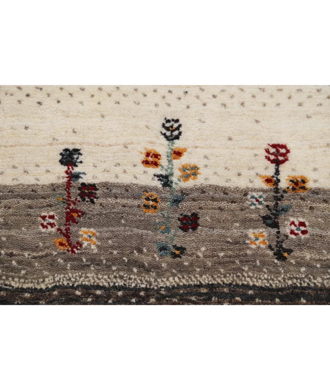 Ivory Indian Lori Rug 2' 9" x 4' 0" Hand-Knotted | No. AT90041