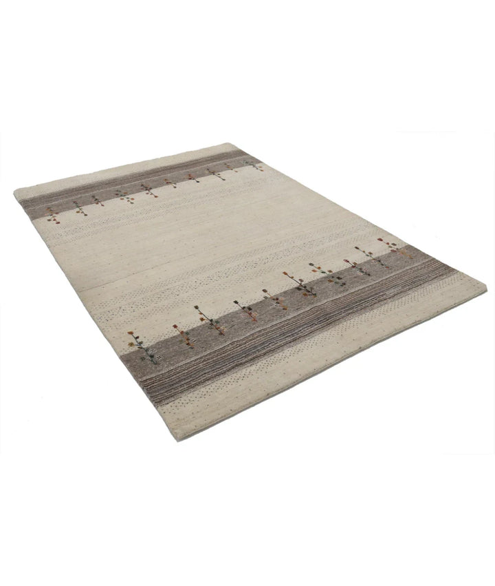 Ivory Indian Lori Rug 5' 3" x 7' 5" Hand-Knotted | No. AT90043