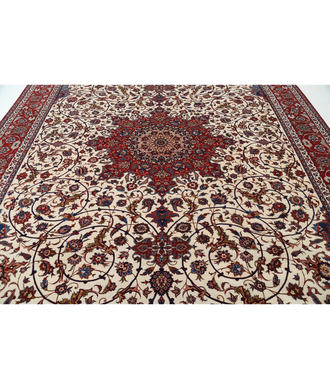 Persian Isfahan Rug 10' 3" x 14' 7" Hand-Knotted | No. AT90141