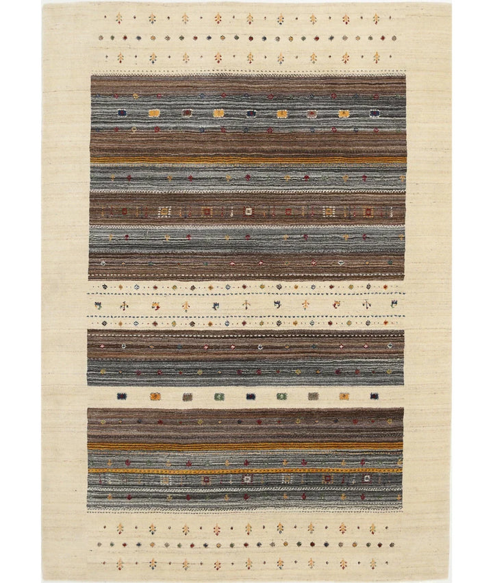 Ivory Indian Oriental Rug 5' 7" x 7' 11" Hand-Knotted | No. AT91521