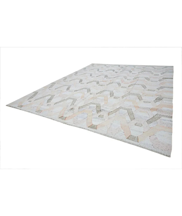 Turkish Lily Kilim Rug 12' 0" x 14' 8" Hand-Woven | No. AT916383