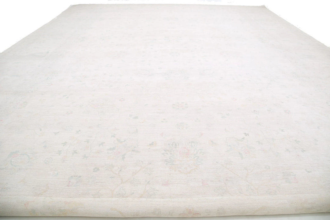 Ivory Afghan Serenity Rug 19' 4" x 25' 6" Hand-Knotted | No. AT92281