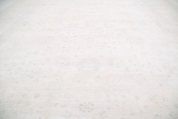 Ivory Afghan Serenity Rug 19' 4" x 25' 6" Hand-Knotted | No. AT92281