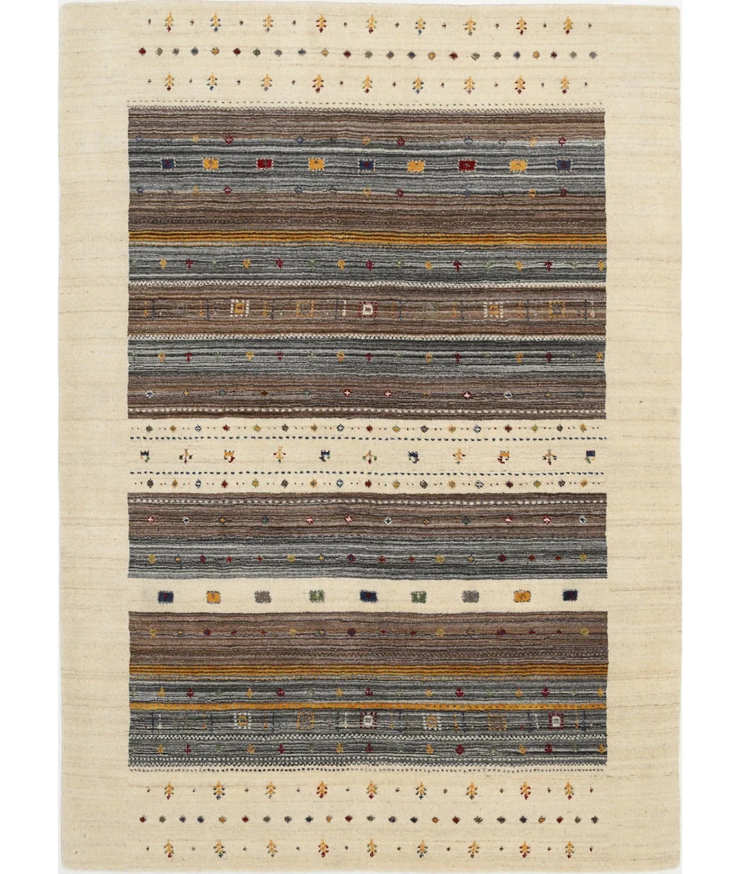 Ivory Indian Lori Rug 5' 7" x 7' 10" Hand-Knotted | No. AT92592