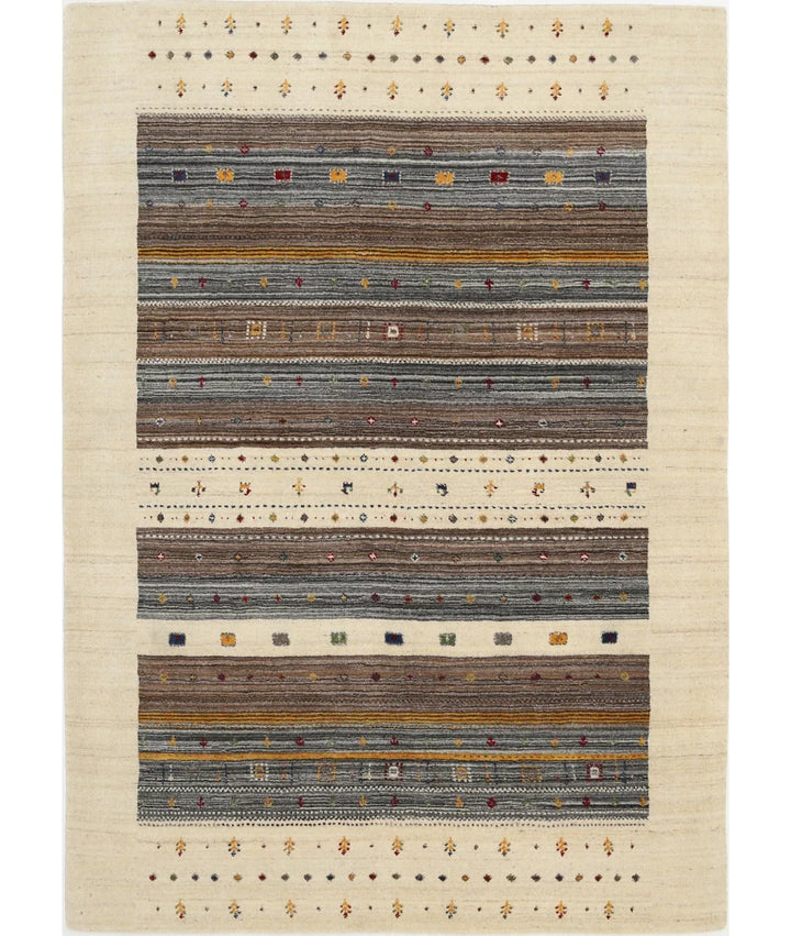 Ivory Indian Lori Rug 5' 7" x 7' 10" Hand-Knotted | No. AT92592